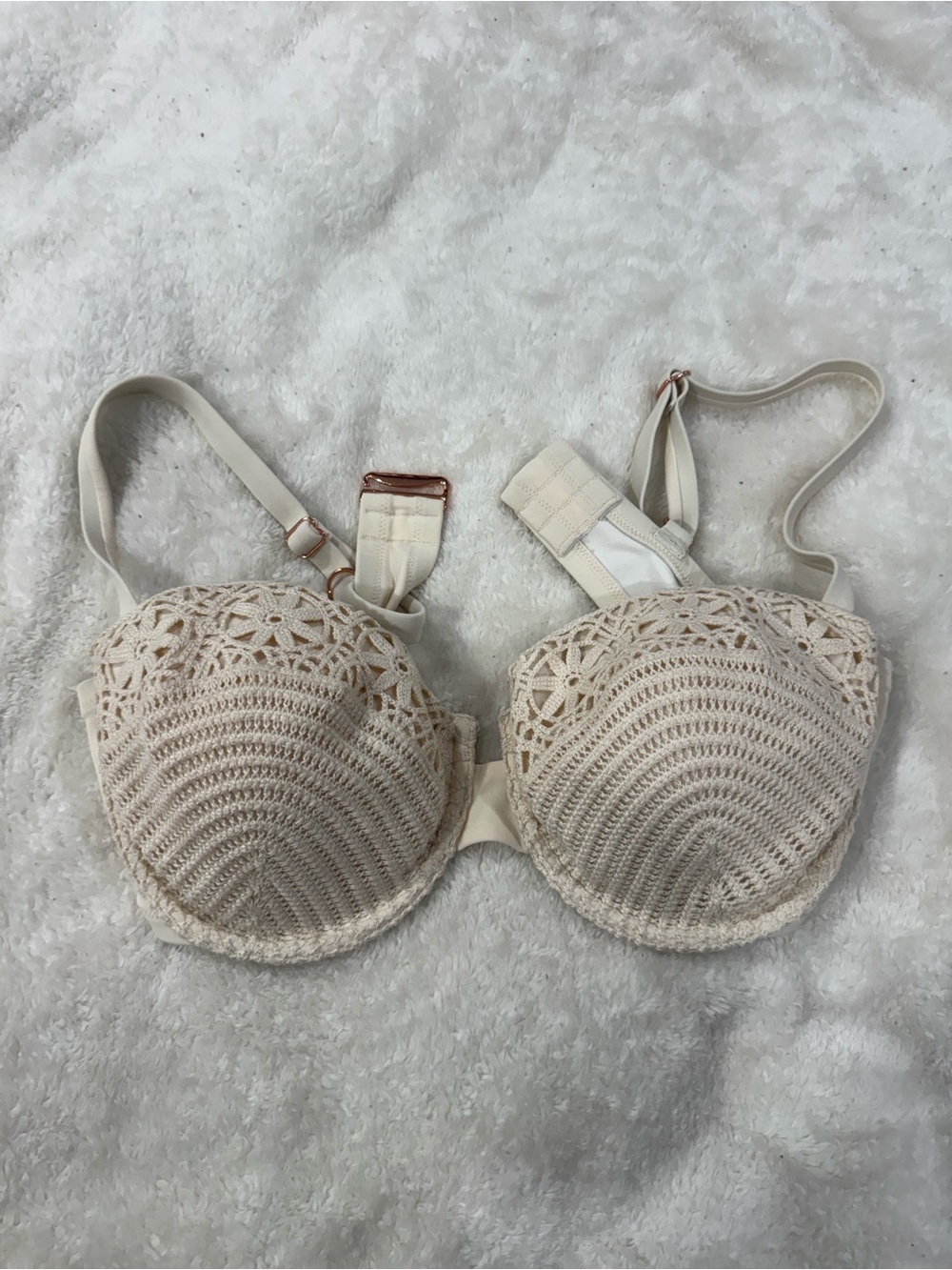 Crochet Lace Push-Up Bra - Cream